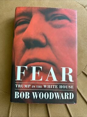 Fear: Trump in the White House by Bob Woodward - Red Cover